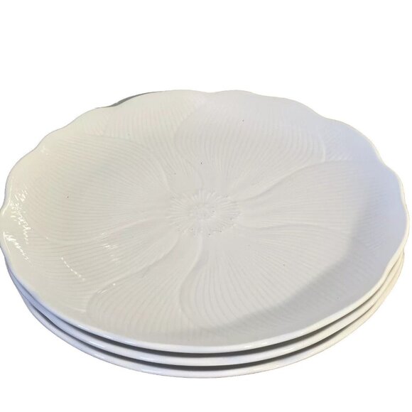 4 Mikasa Magnolia Salad Plate 8.5" white flower emboss Spring Line Larry Laslo - Picture 2 of 9